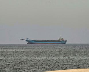 US military blockades Hormuz, Tehran threatens ports in Mideast