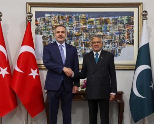Turkish, Pakistani foreign ministers discuss talks between US, Iran