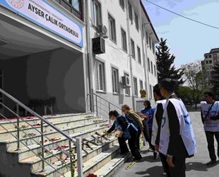 Teacher killed while shielding students in Kahramanmaraş school shooting