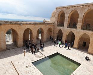 Historic Mardin madrasa opens doors for students after a century