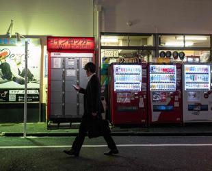Japan inflation cools demand for vending machine drinks