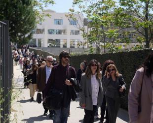 Gunman opens fire in Greek capital, wounding several people