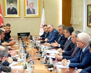 Miners end protest after deal following ministry talks in Ankara