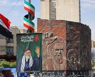 Trump tells Iran to get smart soon on nuclear deal