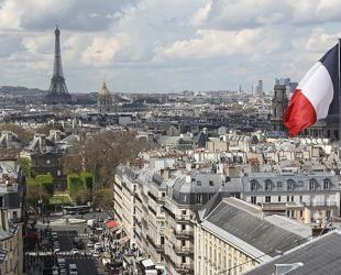 French economy records zero growth in first quarter