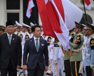 Indonesia, Japan sign defense pact after Tokyo unlocks arms exports