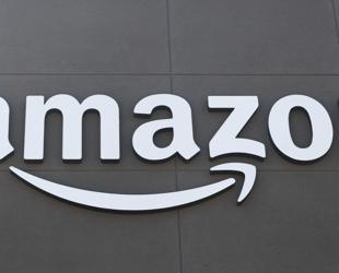 Amazon opens up logistics network to other business