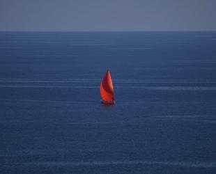 Sea temperatures near all-time highs as El Nino looms: Monitor