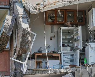 Russia pummels Kiev, killing at least 24 and denting peace hopes