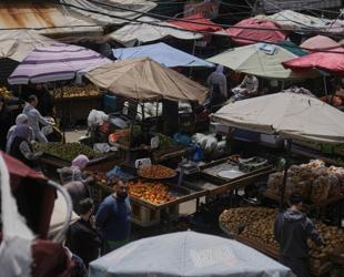 War worsens Lebanon’s economic crisis with job losses, price gouging