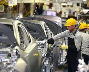 Auto production dips in first four months
