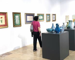 Exhibition brings tulip heritage to Istanbul art scene