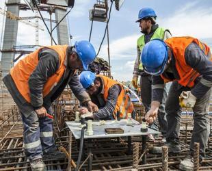 Services, construction confidence decline in May, retail improves