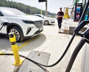 Green charging rises as EV network expands
