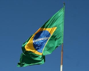 Brazil moves toward five-day workweek