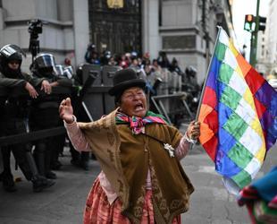 Bolivia at breaking point, president warns protesters
