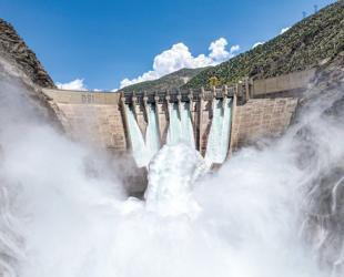 Drought-hit cities now battle overflowing dams