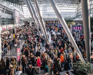 Munich airport briefly halts flights after drone alert