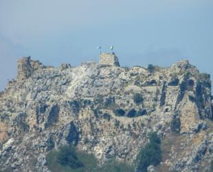Israel plants flag on medieval castle, pushes Lebanon ground operation Israel plants flag on medieval castle, pushes Lebanon ground operation