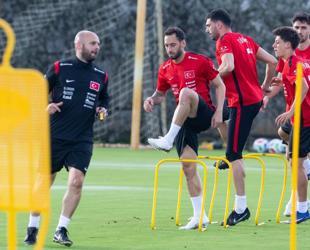 Türkiyes national team holds first training session in Florida ahead of World Cup