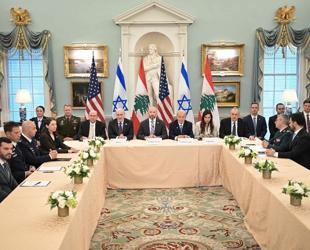 Israel, Lebanon agree to conditional ceasefire