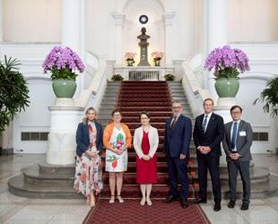 China bans New Zealand lawmakers over Taiwan trip