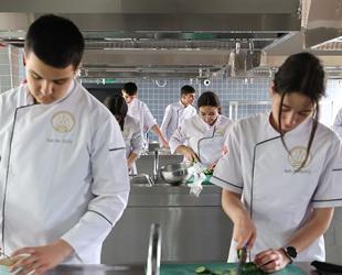 ‘Mother recipes’ integrated into gastronomy high school curriculum