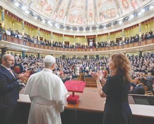 Pope urges action on tragic drama of migration