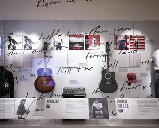 Bruce Springsteen music center opens in New Jersey