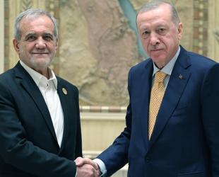 Turkish, Iranian presidents discuss regional, global developments