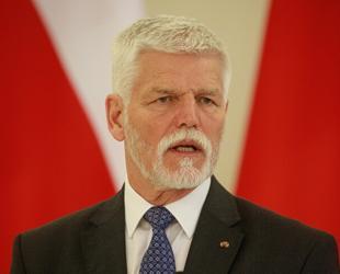 Czech president files competency lawsuit against cabinet