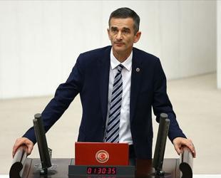 Another lawmaker quits CHP amid leadership turmoil