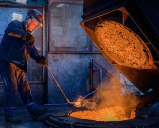 Germanys energy-hungry small firms struggle with green shift
