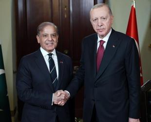 Pakistan premier visits Türkiye to boost ties