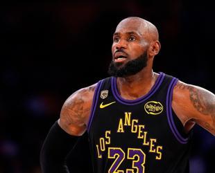 LeBrons agent makes case for 10 new clubs for 41-year-old star