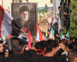 Iraqs holy cities host funeral processions for Khamenei
