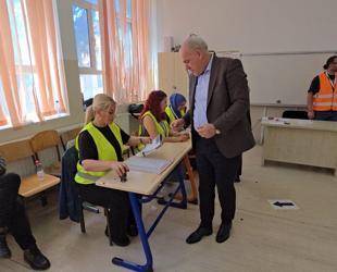 Kosovo certifies snap vote results, setting stage for government talks