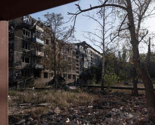 Ukrainian drones batter Russian oil facilities, set more oil tankers ablaze