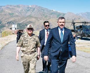 Anti-terror bid will succeed, minister says during Hakkari visit