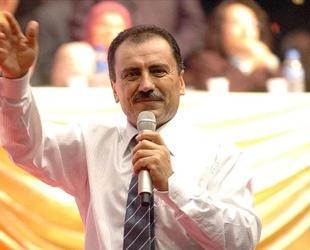 Türkiye revives crash probe of nationalist leader with new detentions after 17 years