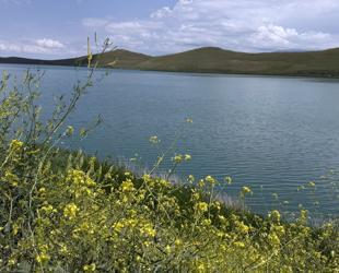 Deniz Lake a paradise of natural splendor