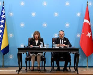 Turkish foreign ministry honors Srebrenica genocide victims