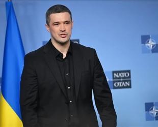Protests across Ukraine against removal of defense minister