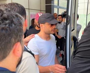 Singer Yalçıntaş, three others arrested on drug charges