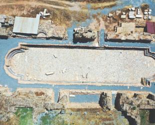 ‘Olympic’ pool unearthed at Tralleis in western Türkiye