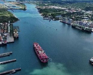 Panama bids to regain control of strategic oil pipeline