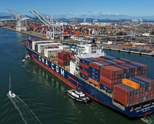 Tariffs on Brazil take effect as US readies fresh flurry