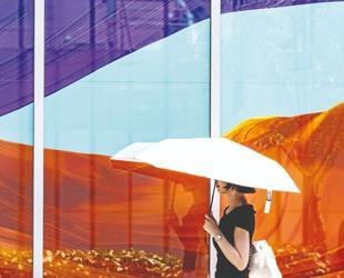 Heat-related hospital cases reach record high in Tokyo