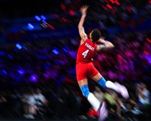 Vargas leads Türkiye past China into VNL final
