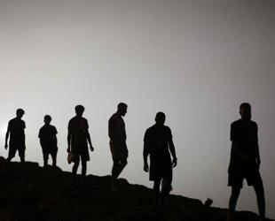 EU grapples with migrant crisis in Spains Cueta